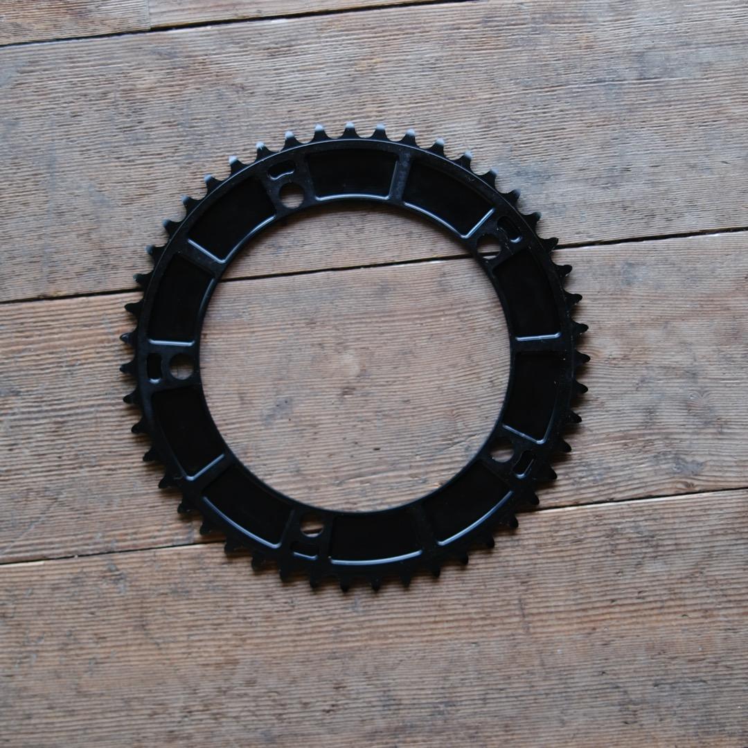 ROTOR noQ 47T チェーンリング 144BCD　トラック