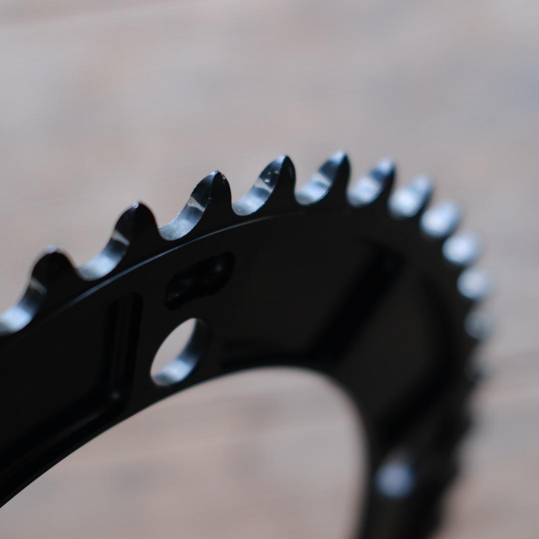 ROTOR noQ 47T チェーンリング 144BCD　トラック