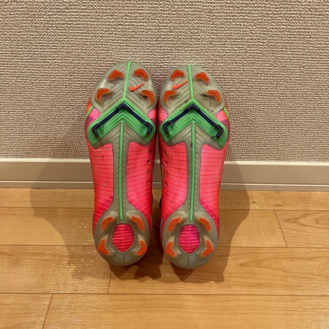 廃盤！NIKE マーキュリアル ヴェイパー 14 FG ②