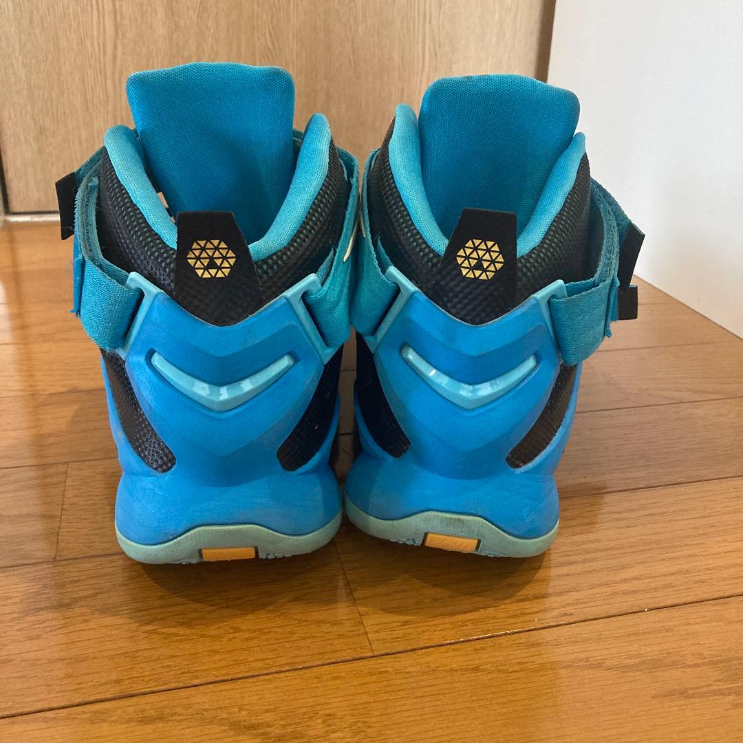 LEBRON レブロンジェームズ ソルジャー9 NIKE 32㎝　バスケ