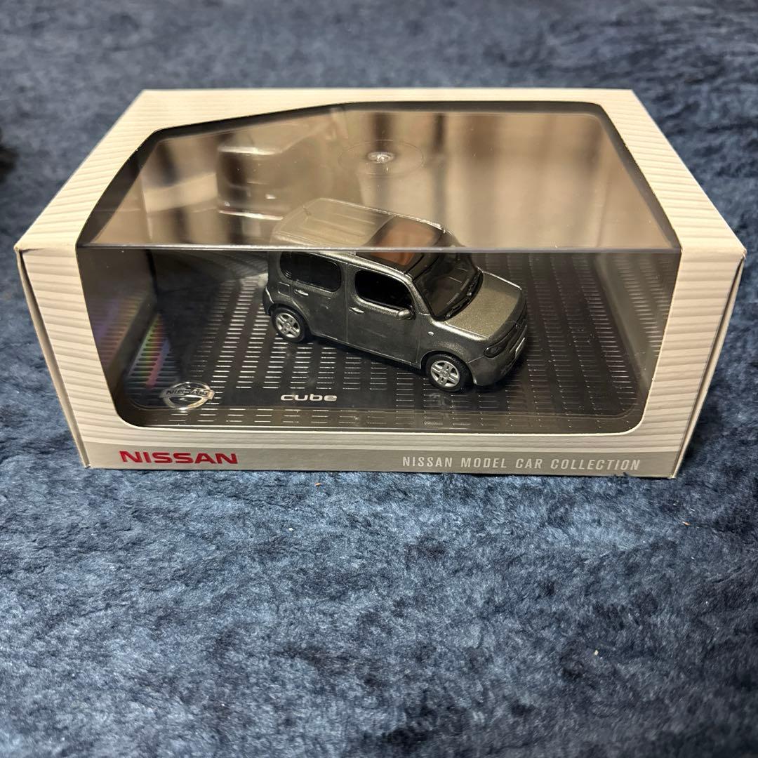 日産 ニッサン キューブ Z12 ＣＵＢＥ　ミニカー