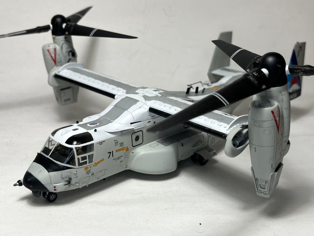 ハセガワ　1/72 CMV-22B （完成品）