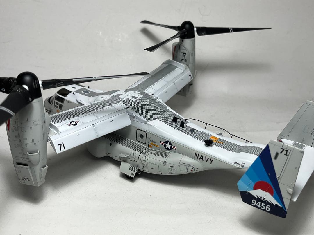 ハセガワ　1/72 CMV-22B （完成品）