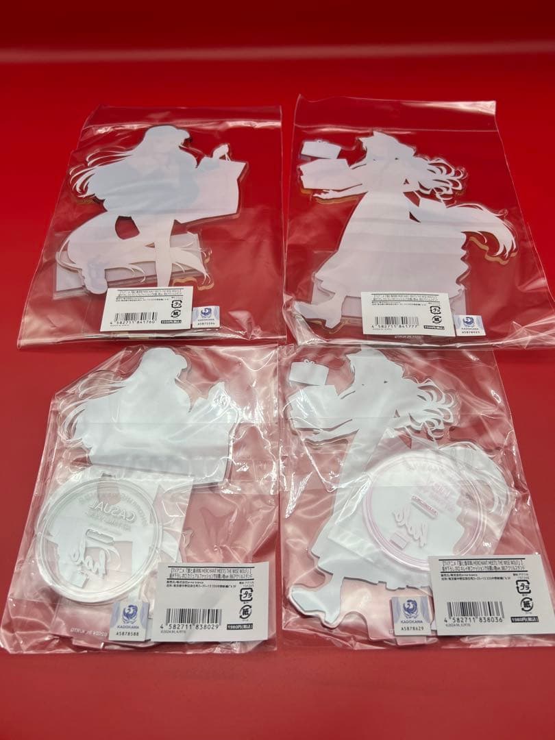 【4枚セット】狼と香辛料　アクリルスタンド　ファッションで買い物ver.