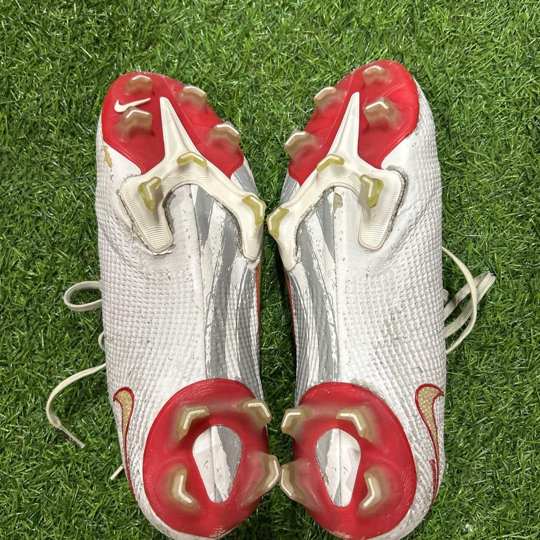 Mercurialエリート 一つ目25.5 二つ目25.0 三つ目25.5