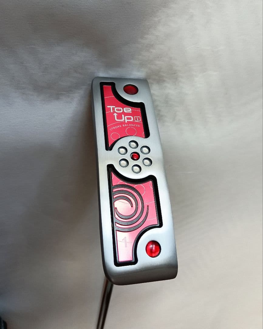 極美品 ODYSSEY パター ヘッドカバー付き