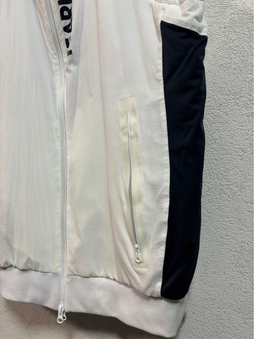 Pearly Gates: リバーシブルベスト, PERTEX、中綿