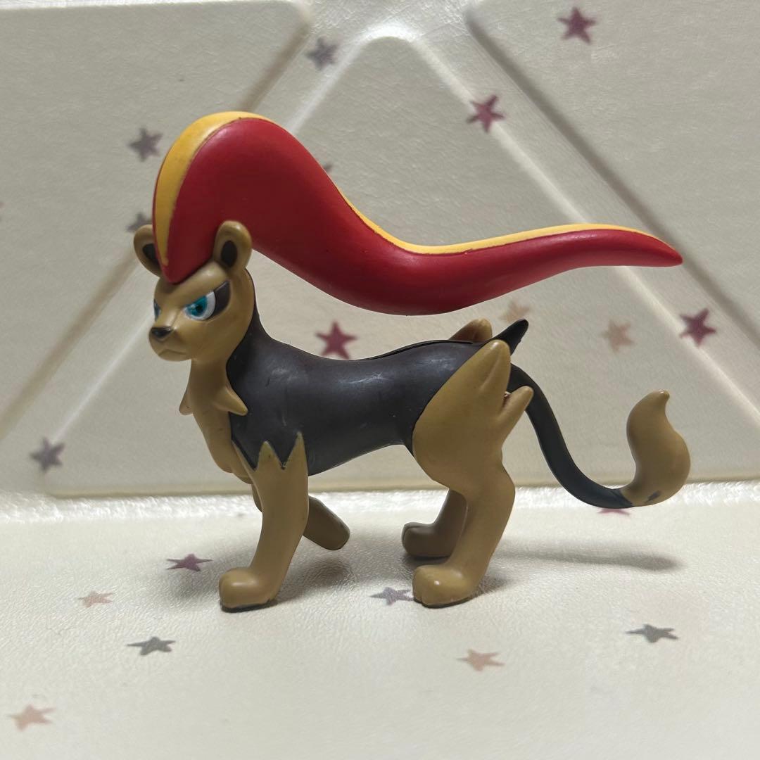 【激レア】モンコレ　カエンジシ　メスのすがた　ポケモン　フィギュア