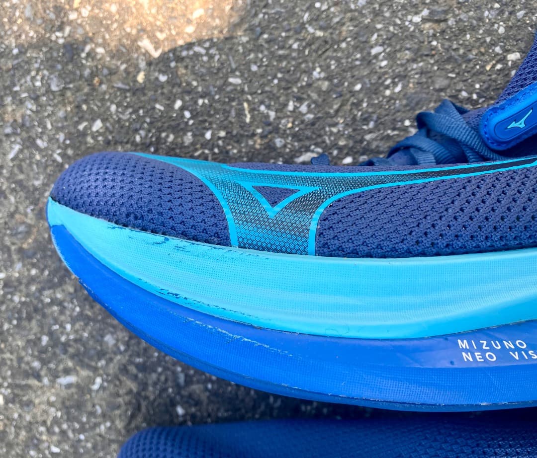 【走行少】Mizuno ミズノ ネオビスタ ネイビー 27.5cm