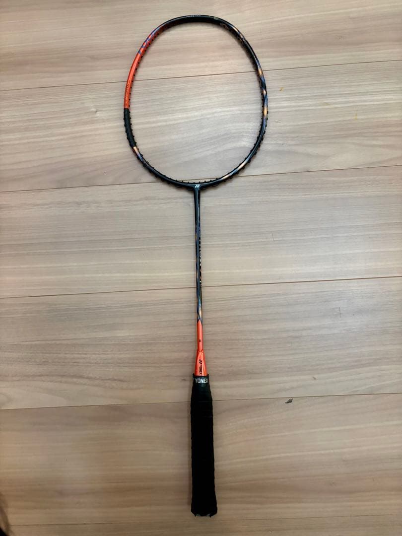 YONEX ASTROX 77 Tour バドミントンラケット(修理品)