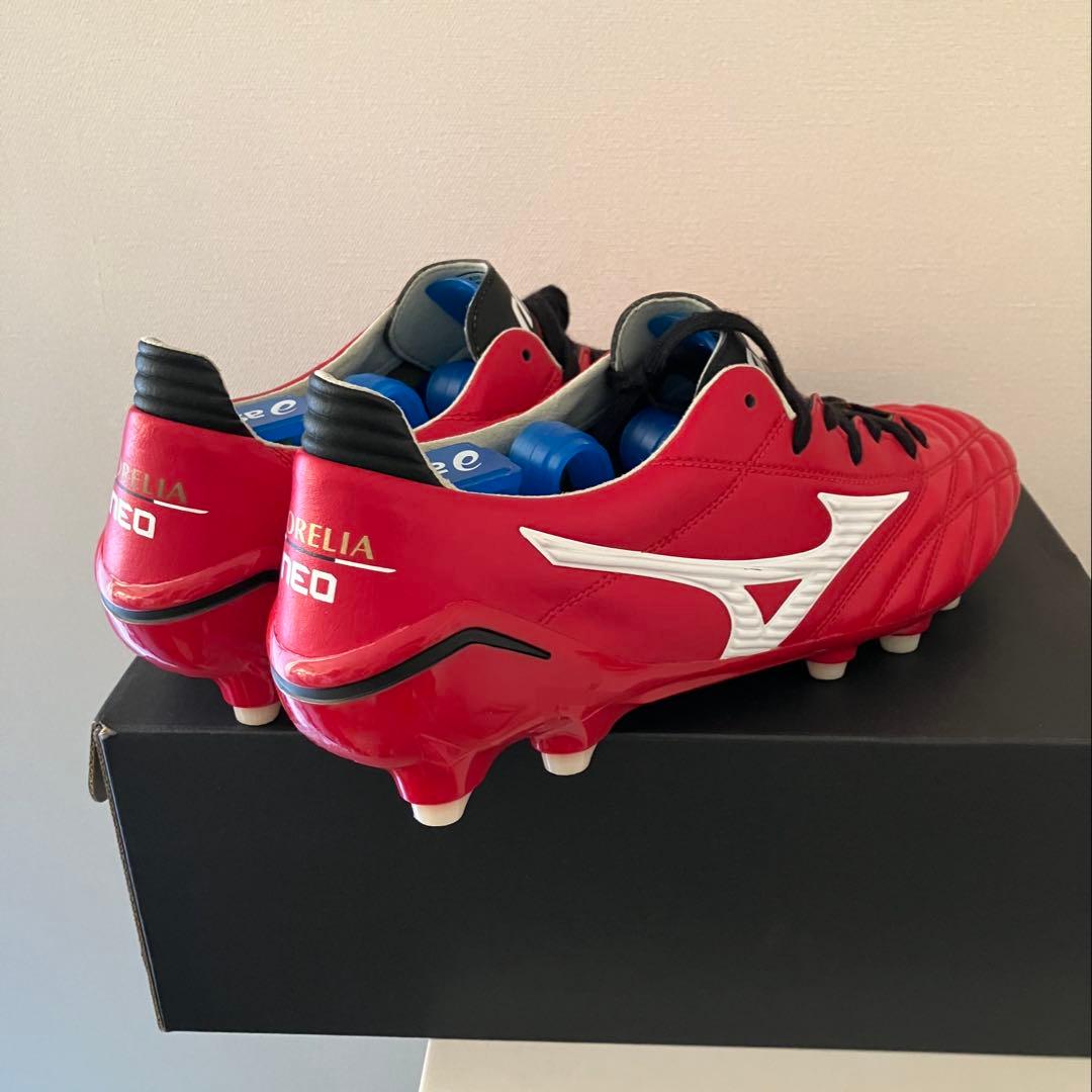 ミズノ サッカースパイク モレリア ネオ Morelia Neo 26.5