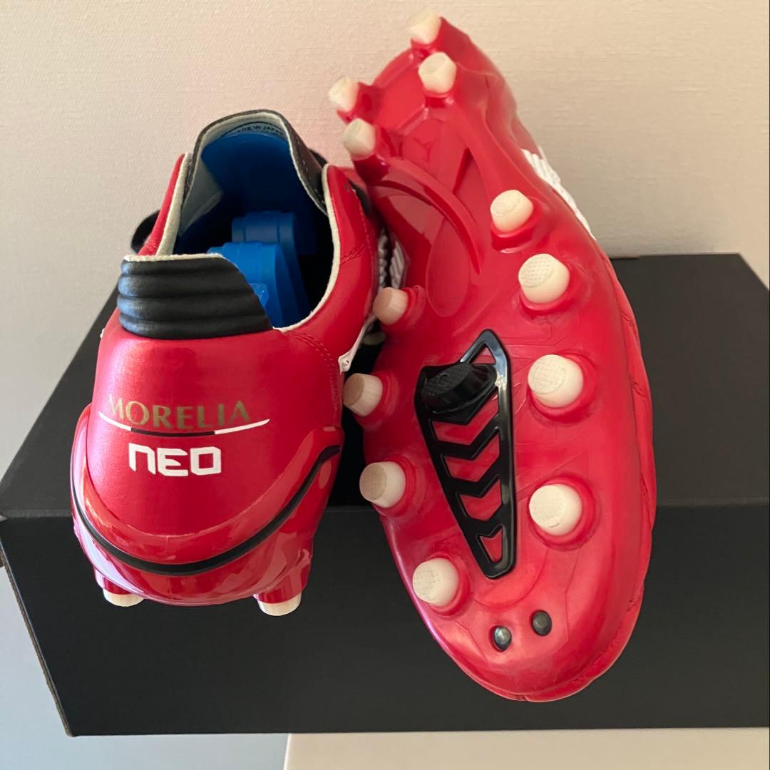 ミズノ サッカースパイク モレリア ネオ Morelia Neo 26.5