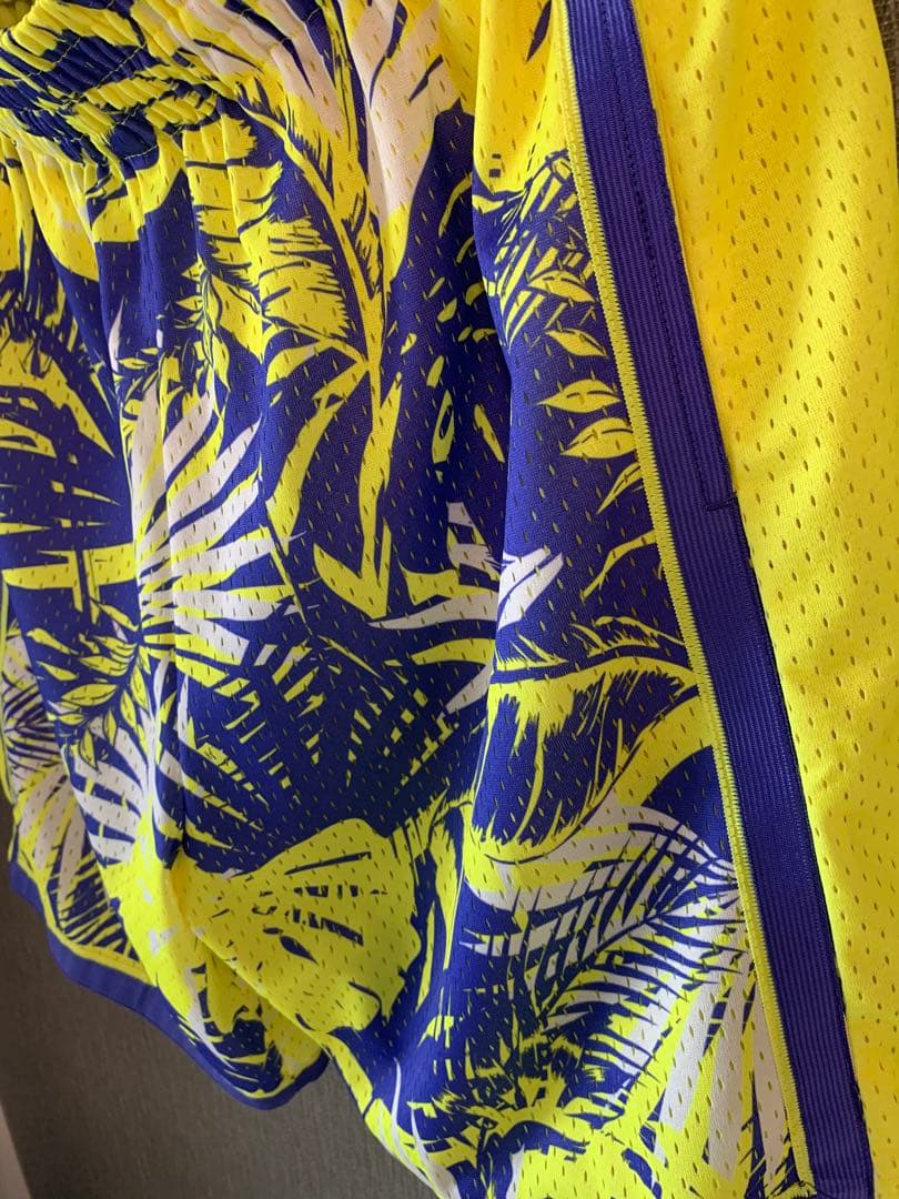 ウェア Mitchell & Ness TROPICAL Lakers