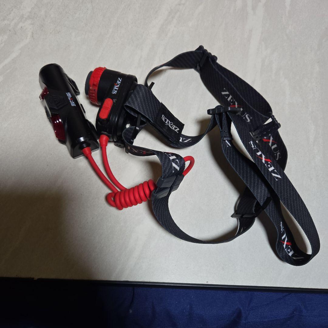 ZEXUS 充電式ヘッドランプ