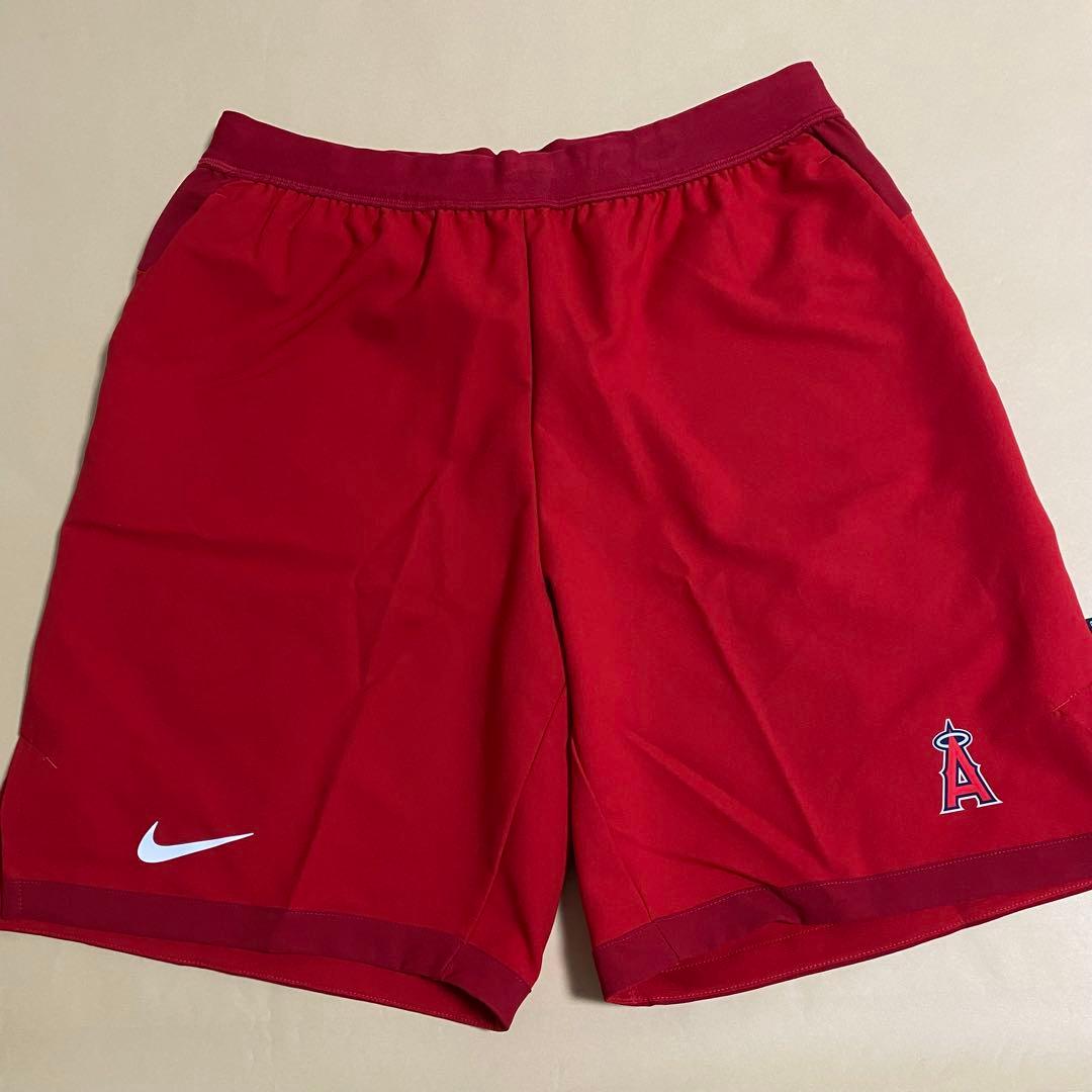 Nikeエンゼルス ナイキオーセンティック　ドライフィット　ハーフパンツショーツ