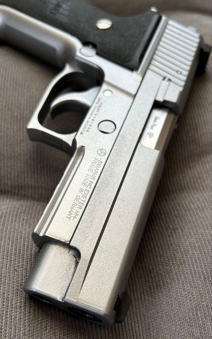 【タカナ】SIG P226 ステンレスHW ガスブローバック