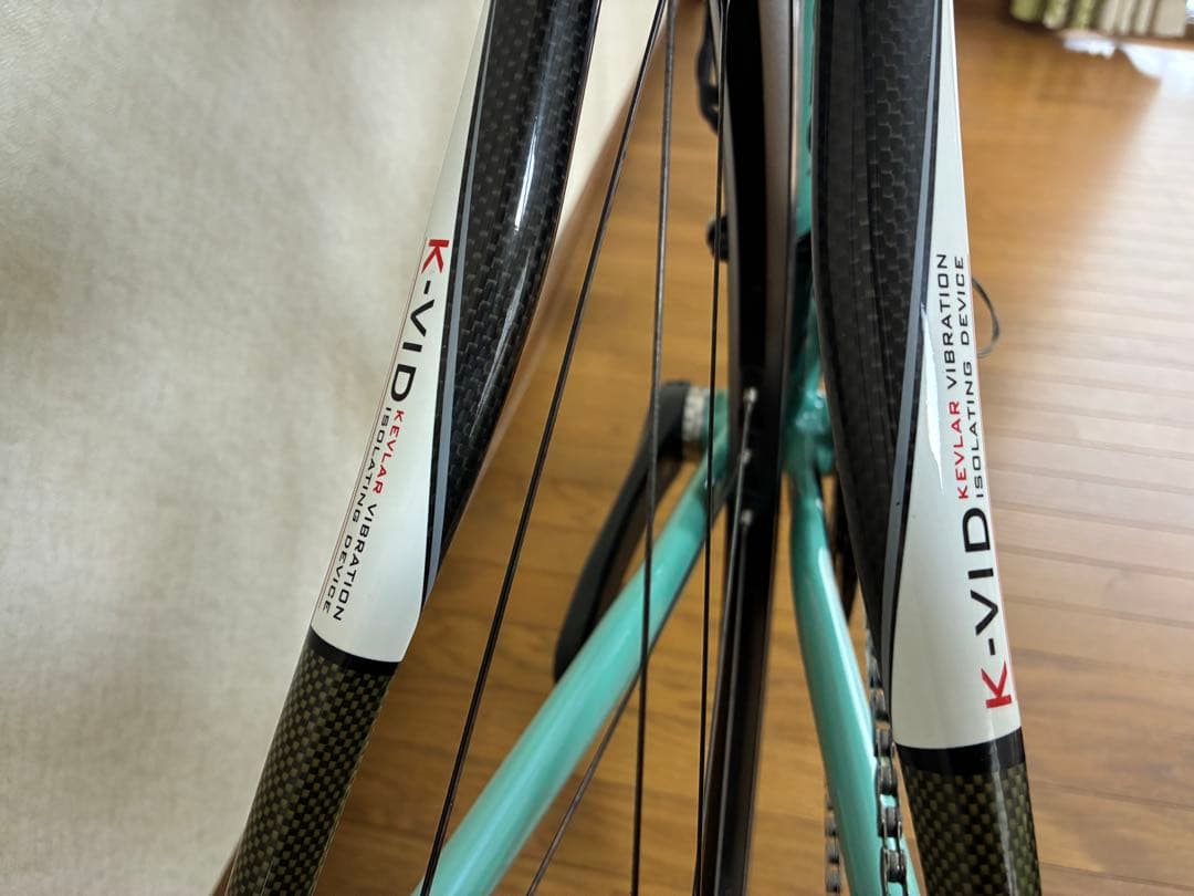Bianchi Nirone 7 105 ロードバイク チェレステ