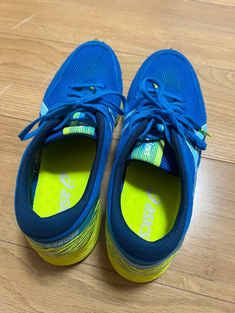 ASICS アシックス TARTHEREDGE（ターサーエッジ） 26.0cm