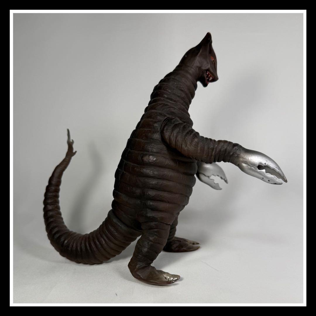 CCP 佐竹雅怪獣コレクション《サドラ》ソフビノーマルver.赤茶