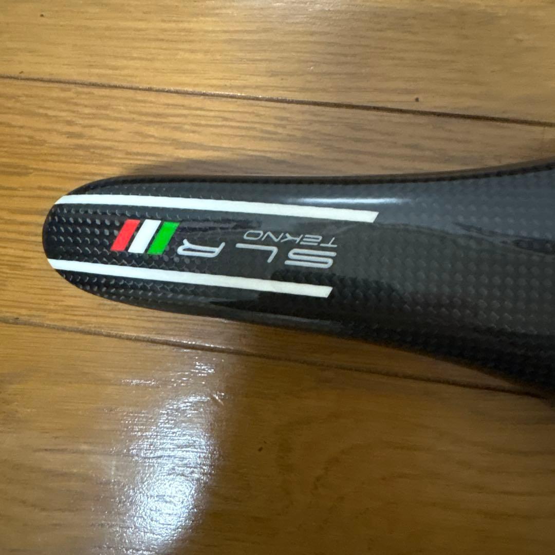 Selle Italia SLR TEKNO カーボンレール サドル