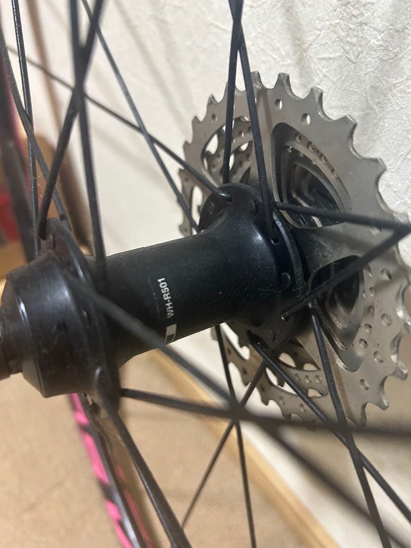 700cホイール　シマノ　R500 WH-R501前後