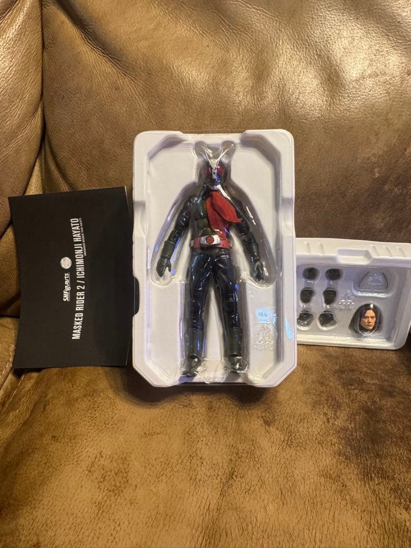 S.H.Figuarts 真骨彫　仮面ライダー2号／一文字隼人& サイクロン2号