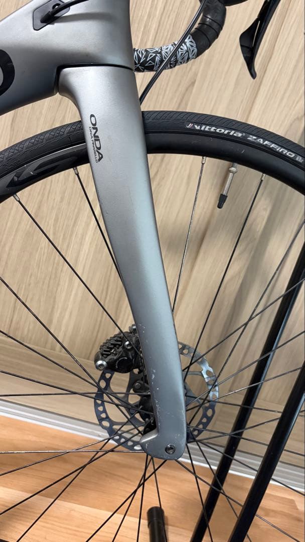 PINARELLO PARIS DISK フルカーボン　105 大阪市　浜松市