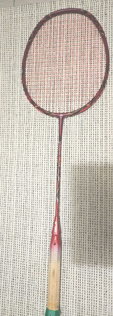 ヨネックス YONEX ボルトリック VOLTRIC 80E-tune 3UG5