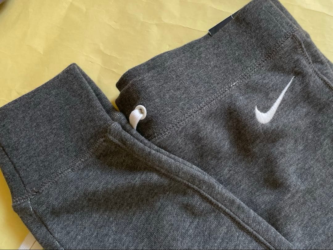新品未使用 NIKE TIGHT スウェット サイズM
