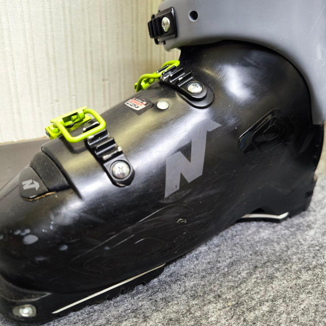 ノルディカ スキーブーツ 26.5cm 130 ストライダー