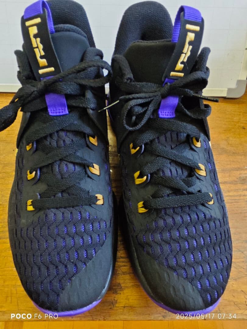 nike lebron 26.5 未使用に近い