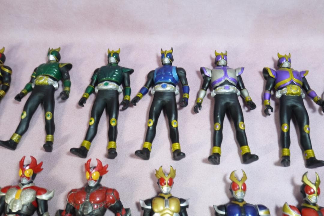 ライダーヒーローシリーズ　仮面ライダークウガ・アギト・怪人　ソフビ34体