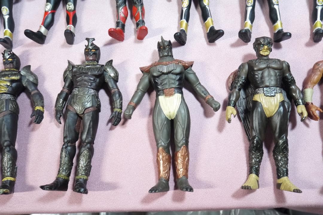 ライダーヒーローシリーズ　仮面ライダークウガ・アギト・怪人　ソフビ34体