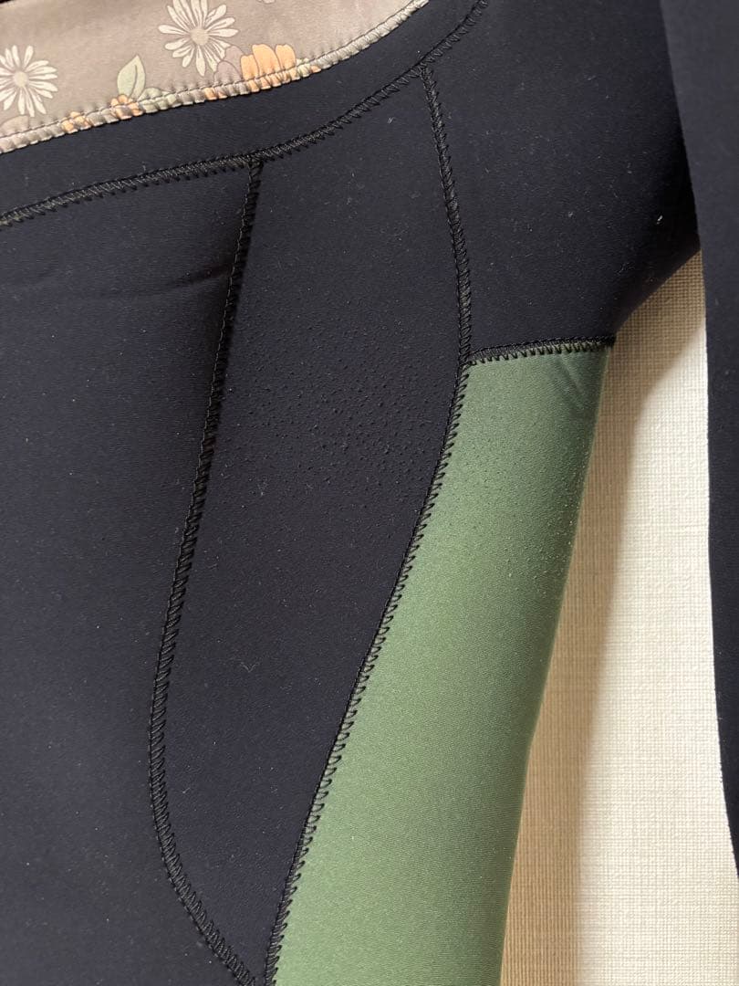 美品 REVOウエットスーツ 日本製 2mm ロングスプリング レディース