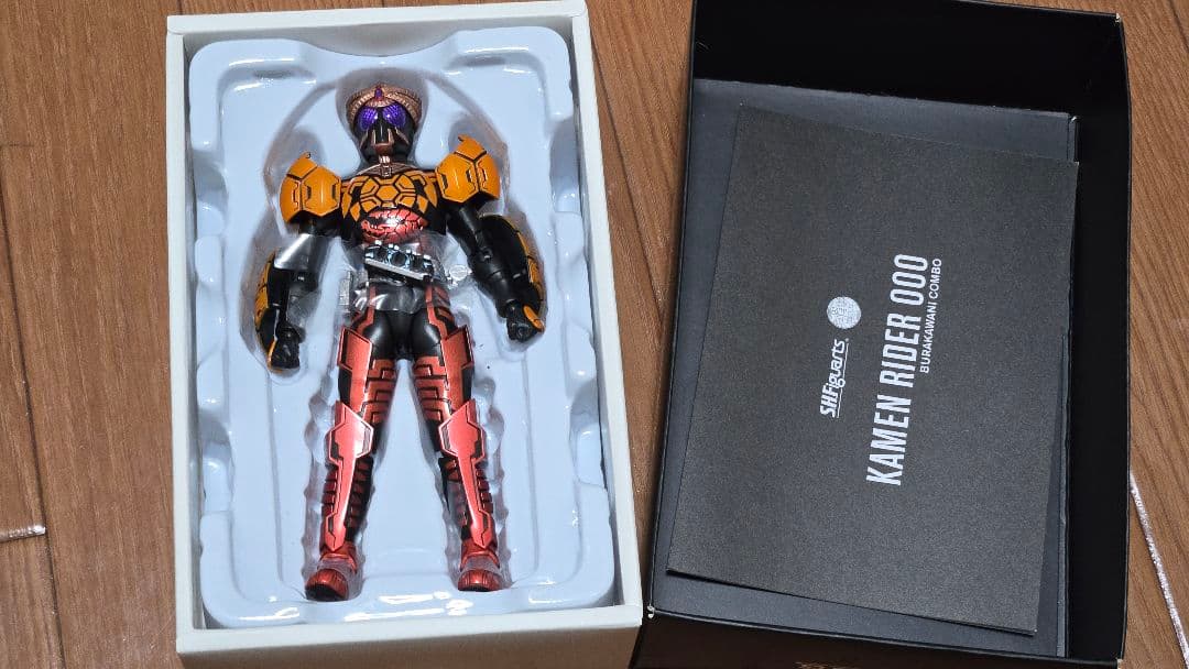 S.H.Figuarts真骨彫 仮面ライダーオーズ ブラカワニコンボ