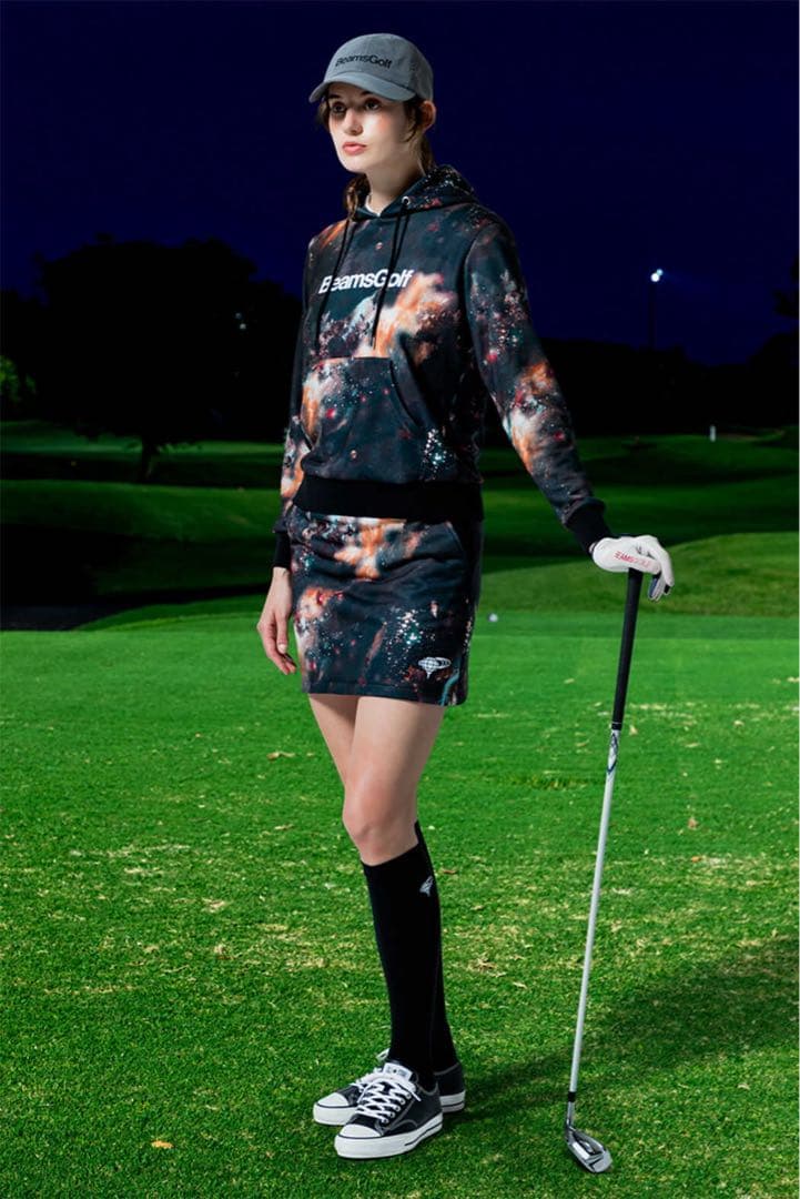 BEAMS GOLF｜宇宙柄 プルオーバーパーカー＆スカート上下セット　可愛い