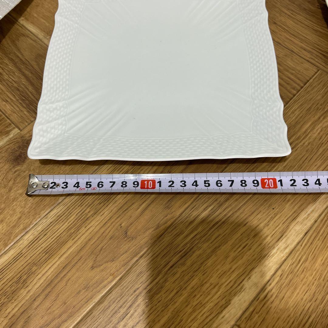 リチャードジノリ ベッキオホワイト スクエアプレート　2枚セット　22cm