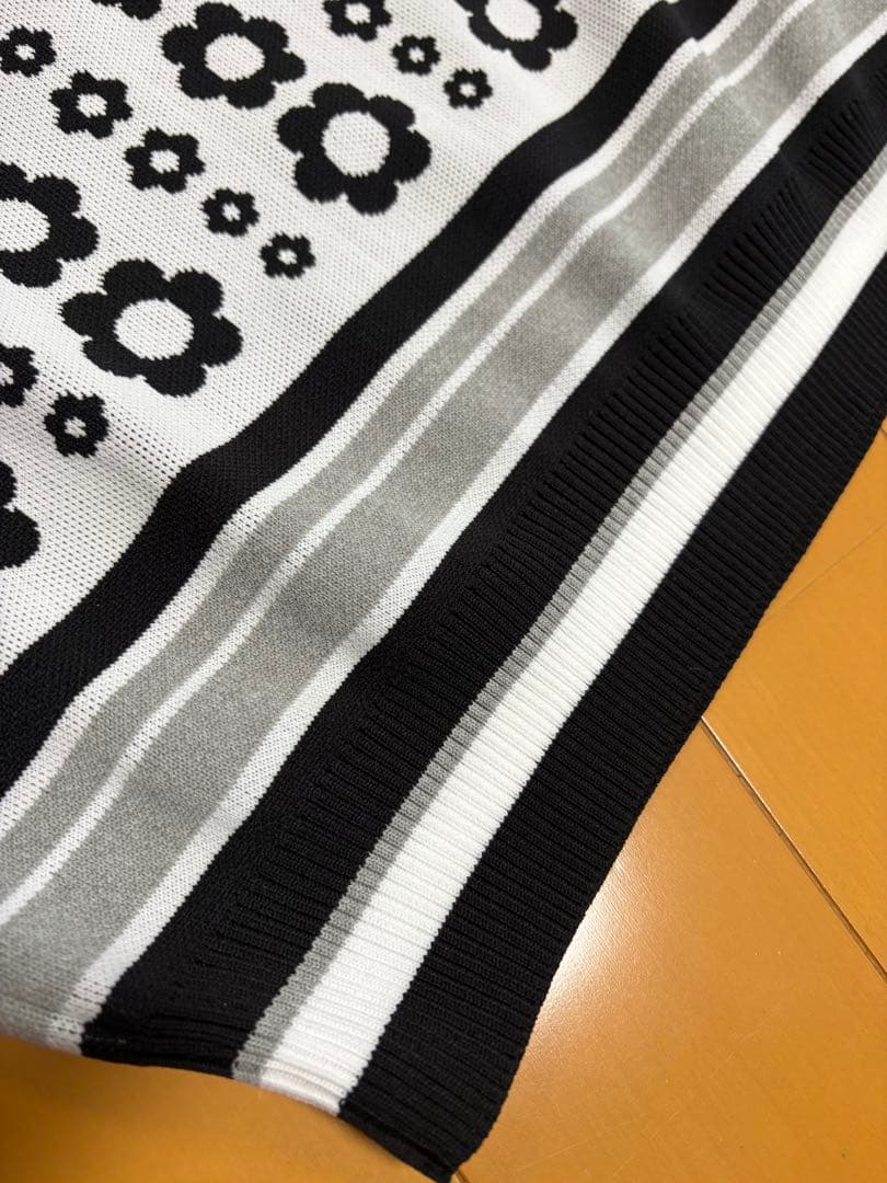 Callaway ベスト＋スカート新品セット⭐︎sizeM⭐︎フラワーモチーフ白黒
