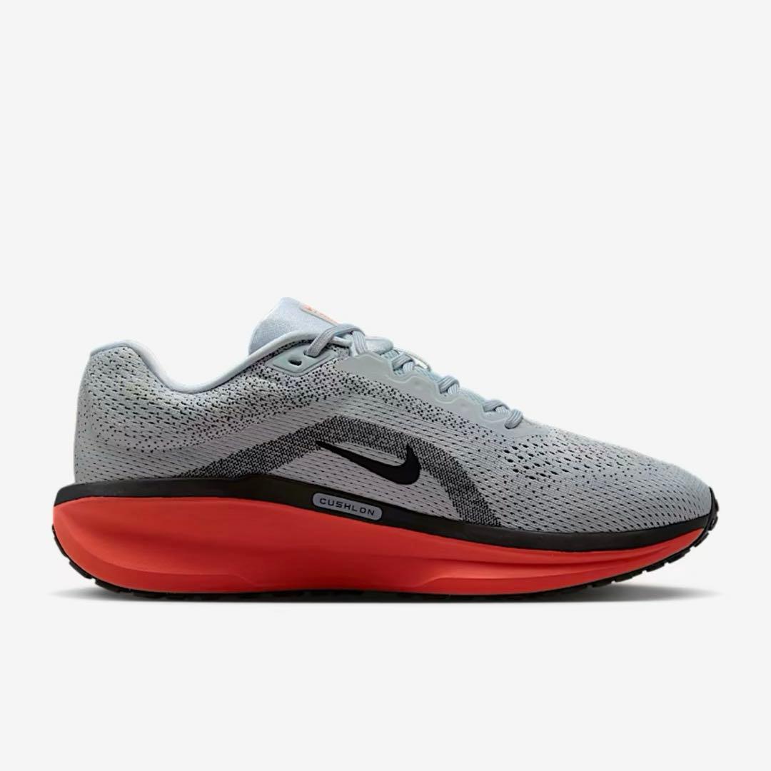 NIKE ナイキ　ウインフロー11 26cm ランニング