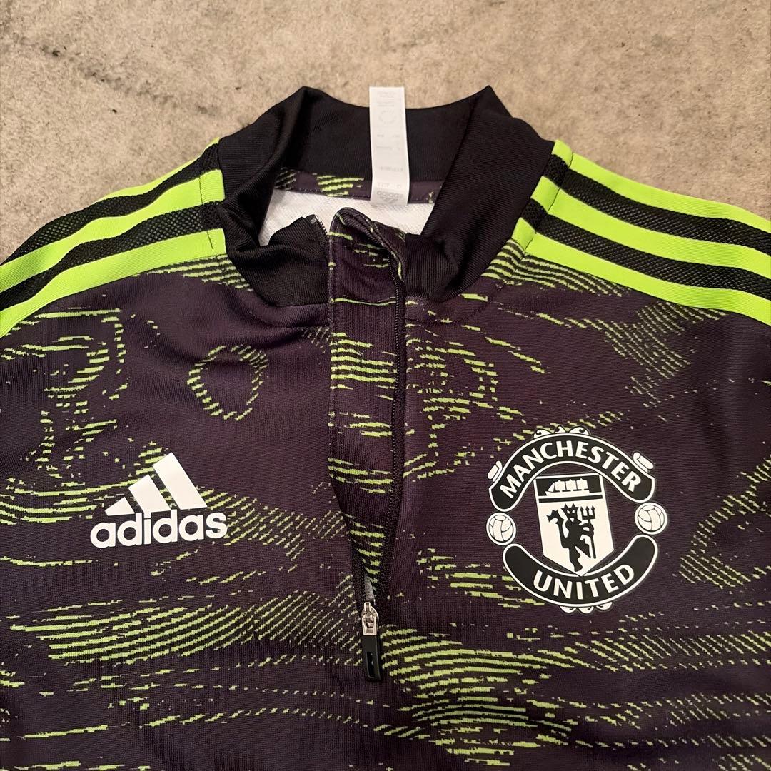 adidas マンチェスター・ユナイテッド ジャージ
