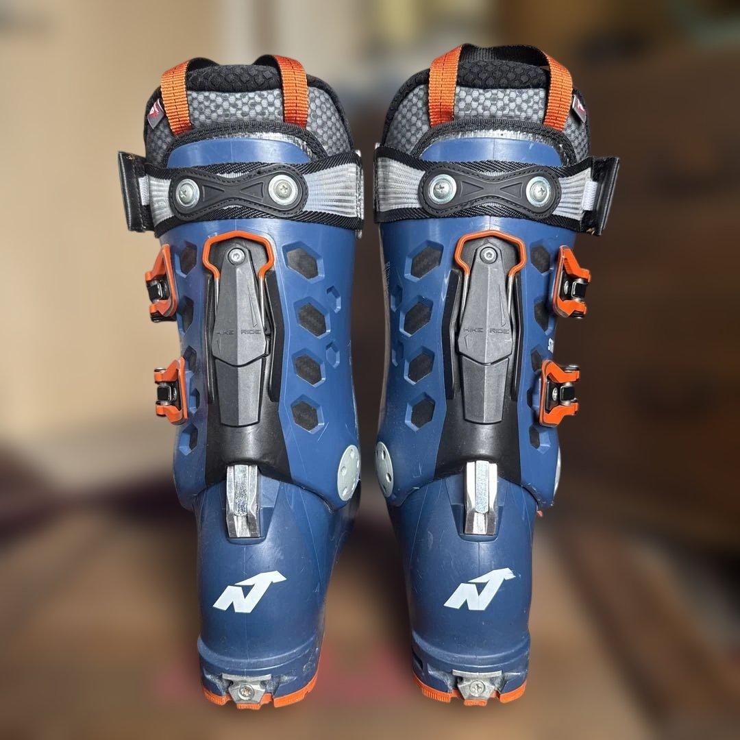 Nordica Strider 130 スキーブーツ