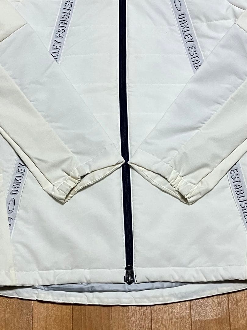 オークリー 2WAY performance fit フーディー ジャケット