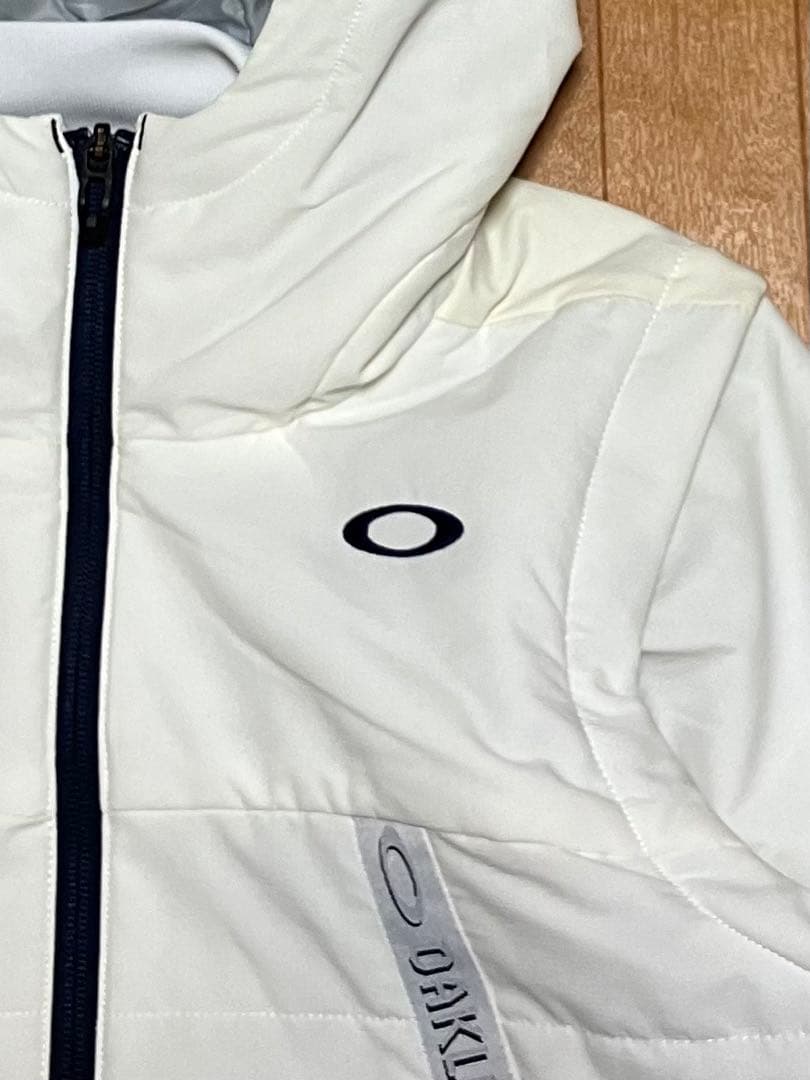 オークリー 2WAY performance fit フーディー ジャケット