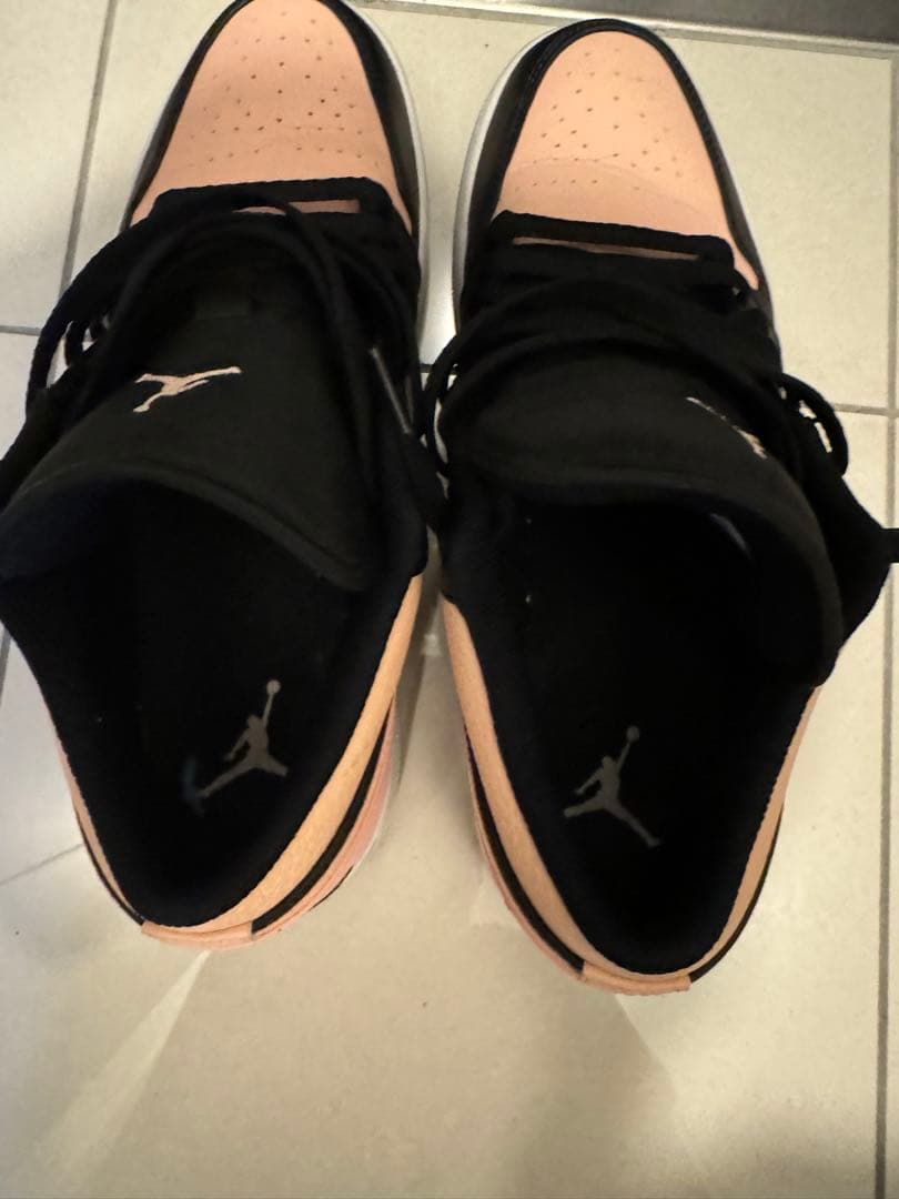 Nike AIR JORDAN 1 LOW ピンク