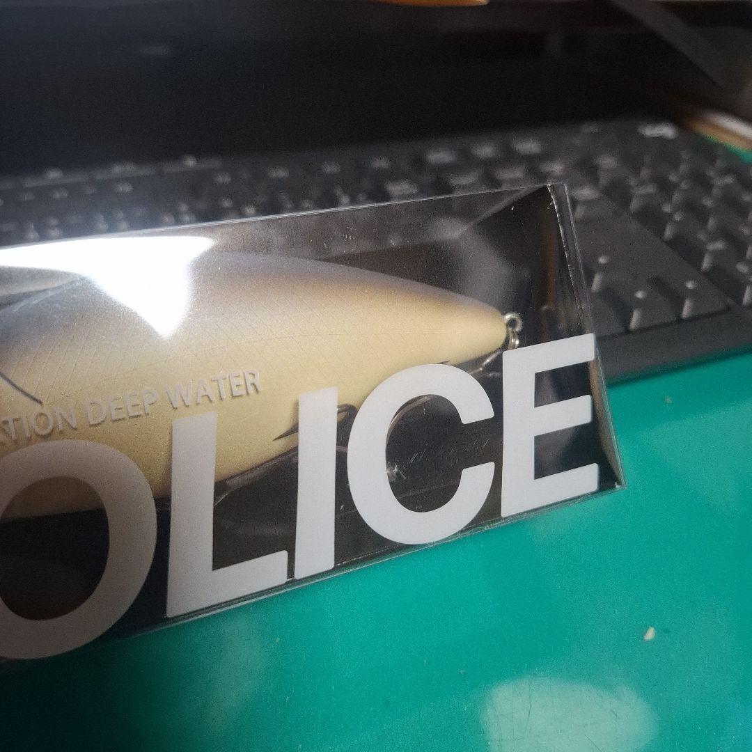 DRT POLICE　ポリス　Specter　スペクター　 新色