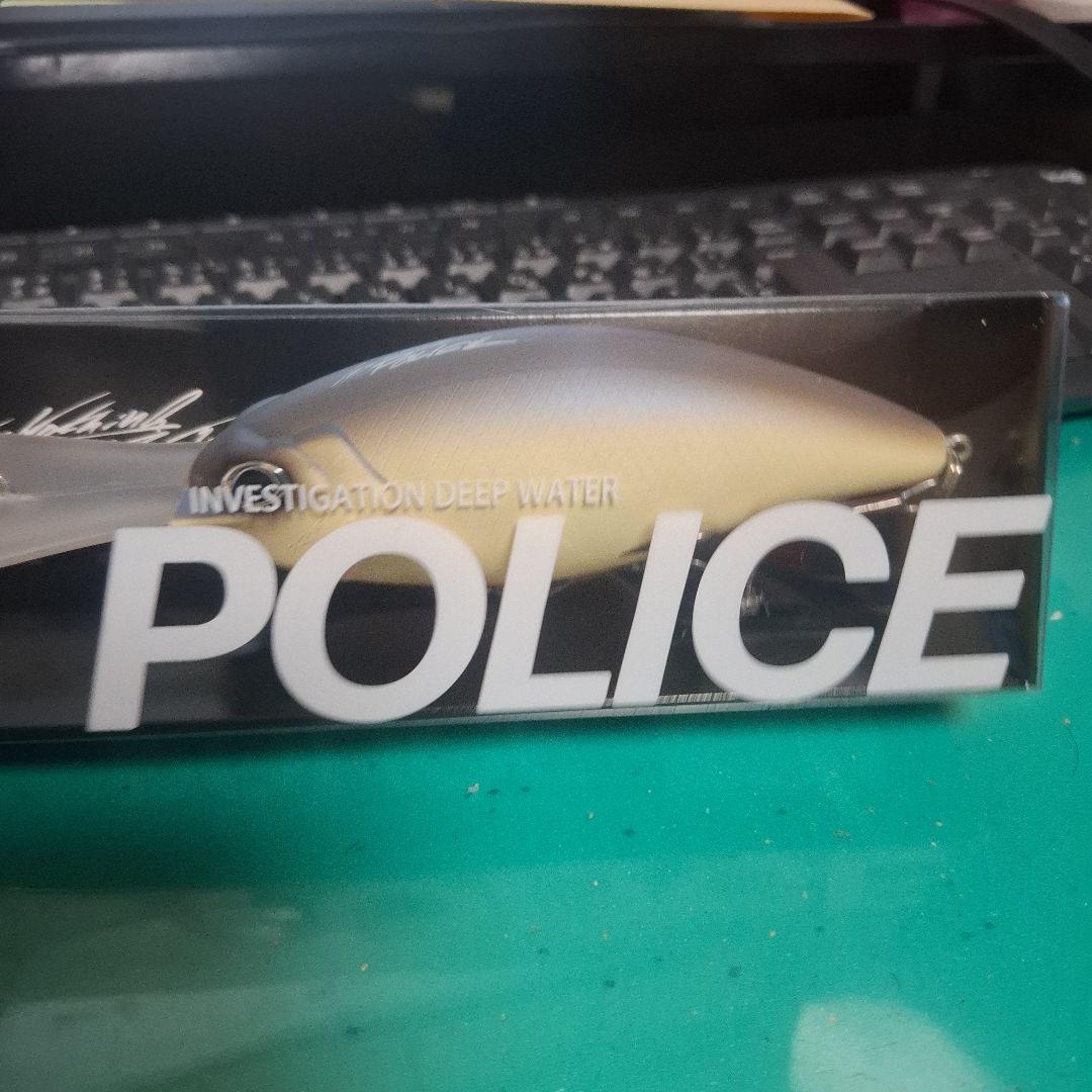 DRT POLICE　ポリス　Specter　スペクター　 新色