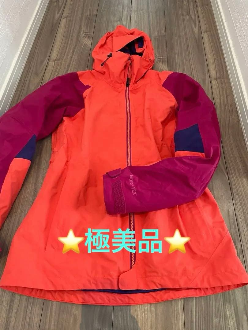 ⭐️極美品⭐️Burton GORE-TEX ウィンタースポーツジャケット 女性用