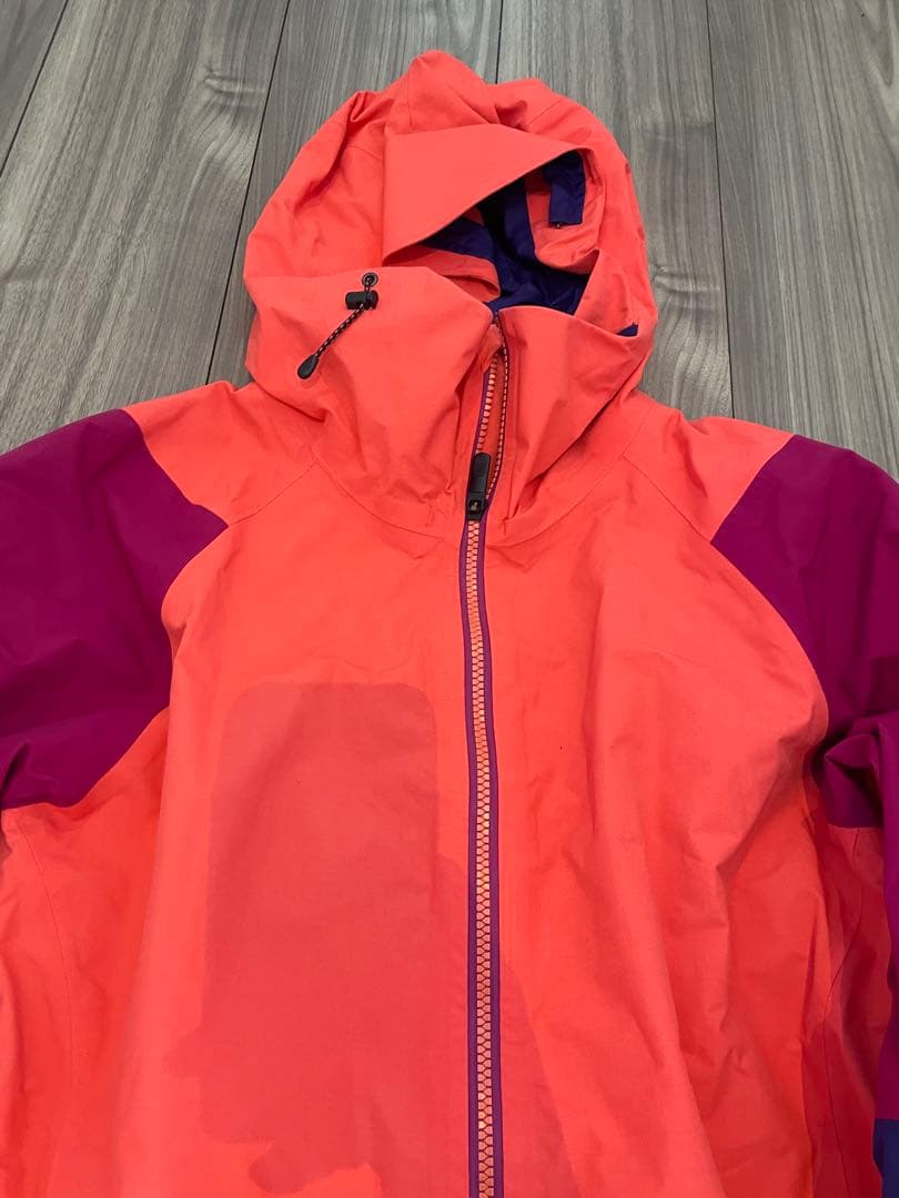 ⭐️極美品⭐️Burton GORE-TEX ウィンタースポーツジャケット 女性用