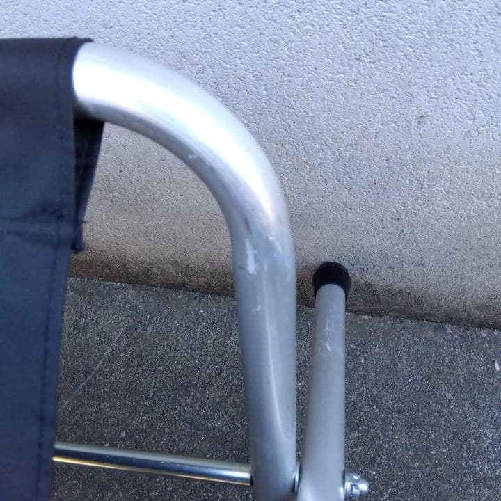 アディダス　折りたたみベンチ