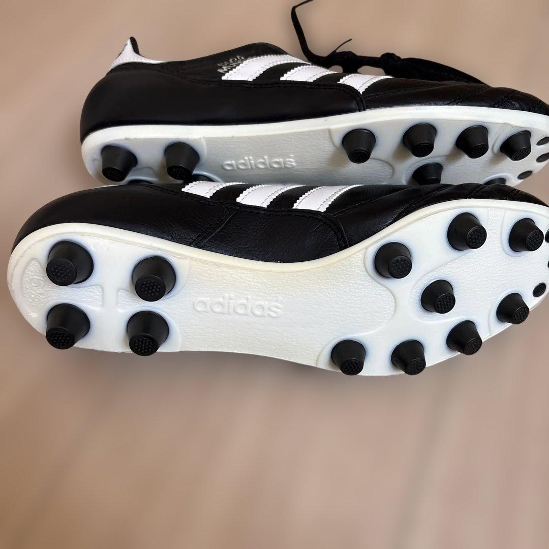 adidas Copa Mundial サッカーシューズ